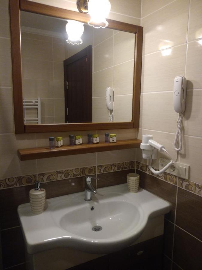 Ribad Hotel อิสตันบูล ภายนอก รูปภาพ